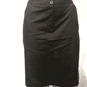 Black Skirt (NEW)
